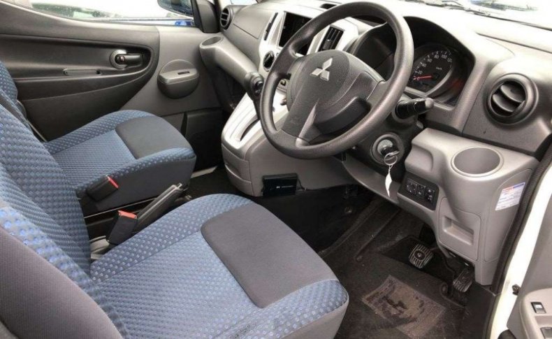 MITSUBISHI DELICA D:3 G 2014
