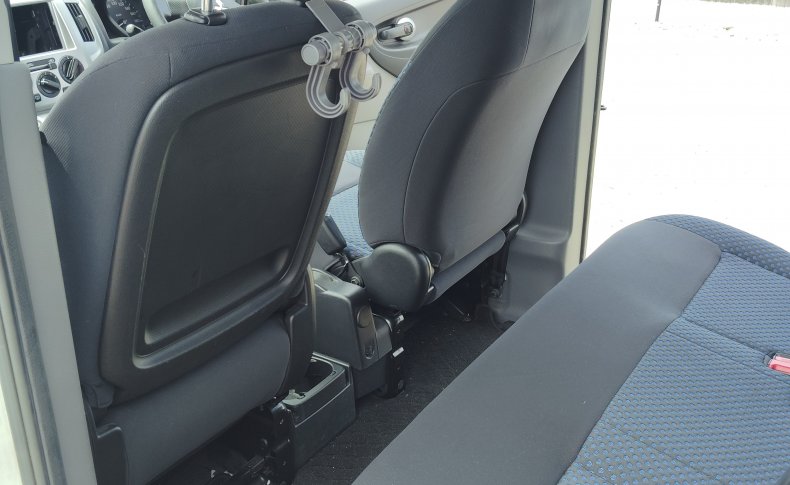 MITSUBISHI DELICA D:3 G 2014