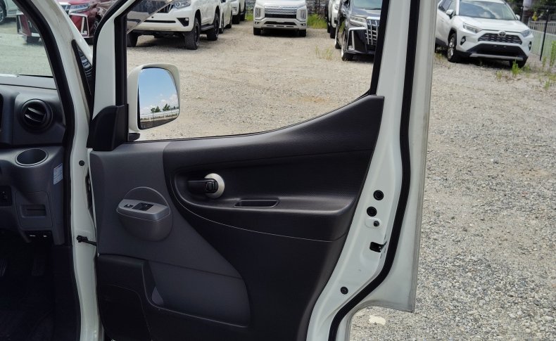 MITSUBISHI DELICA D:3 G 2014