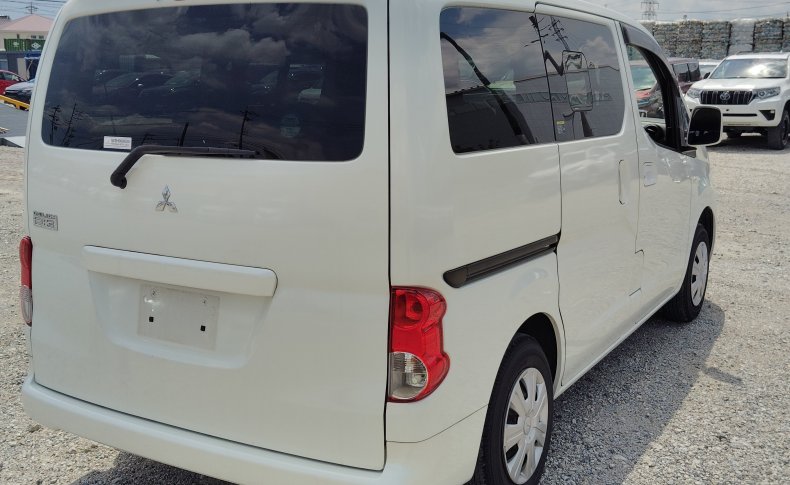 MITSUBISHI DELICA D:3 G 2014