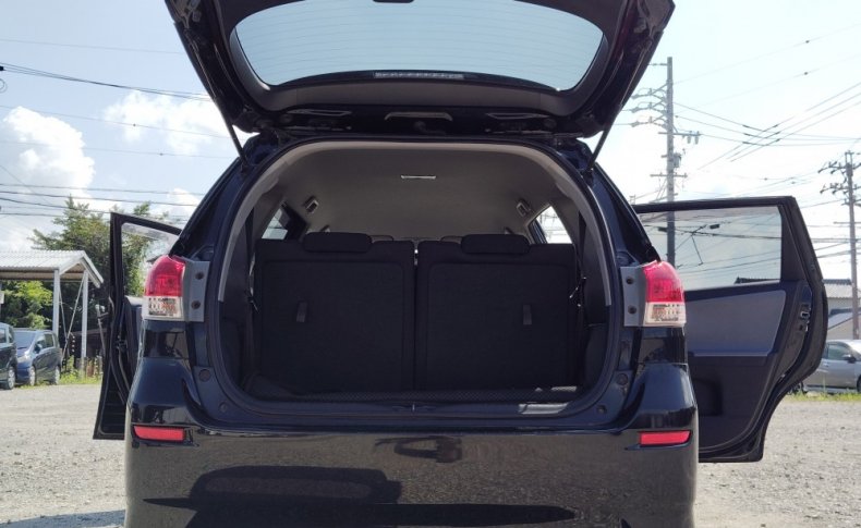 TOYOTA WISH 18X 2010