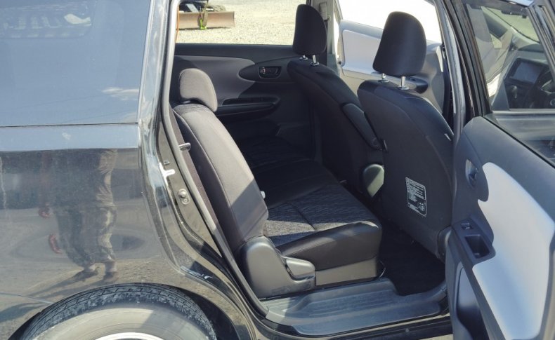 TOYOTA WISH 18X 2010