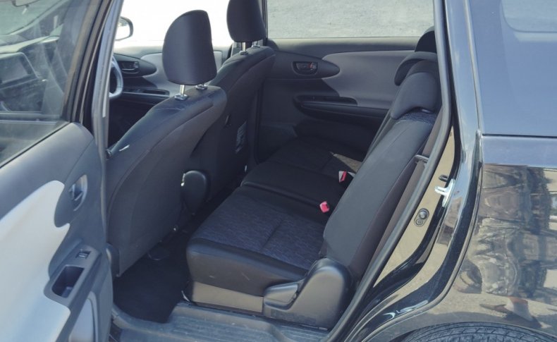 TOYOTA WISH 18X 2010