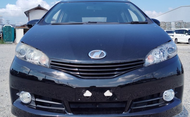 TOYOTA WISH 18X 2010