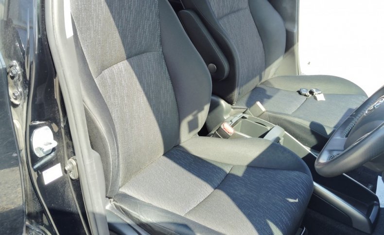 TOYOTA WISH 18X 2010