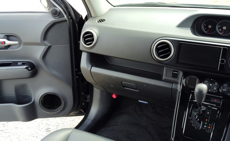 TOYOTA COROLLA RUMION S 2012