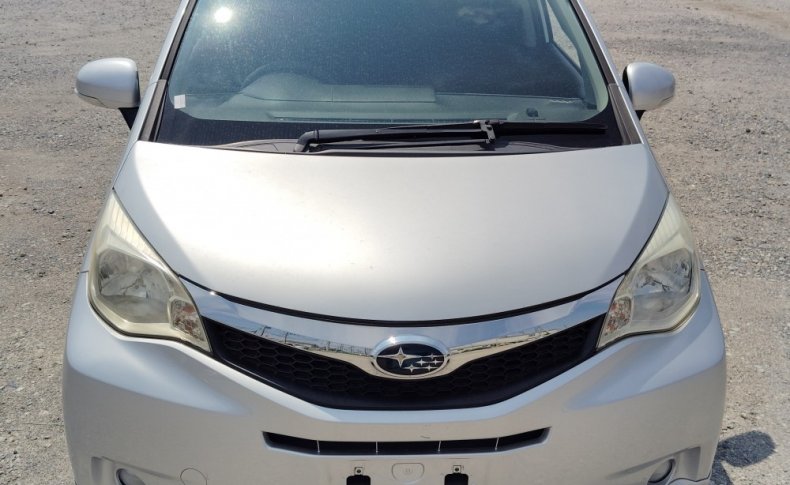 SUBARU TREZIA 1.5I-S 2012