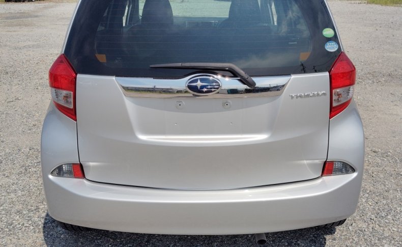 SUBARU TREZIA 1.5I-S 2012
