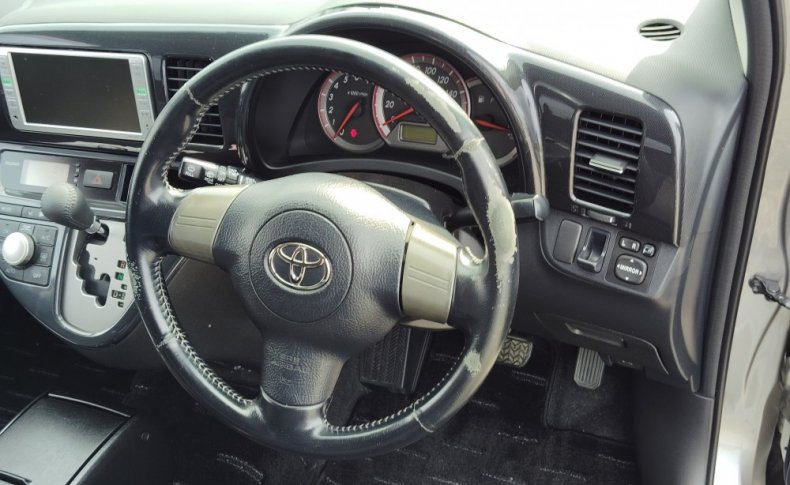 TOYOTA WISH X Aero Sports Package 2008