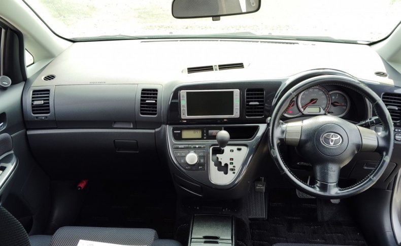TOYOTA WISH X Aero Sports Package 2008