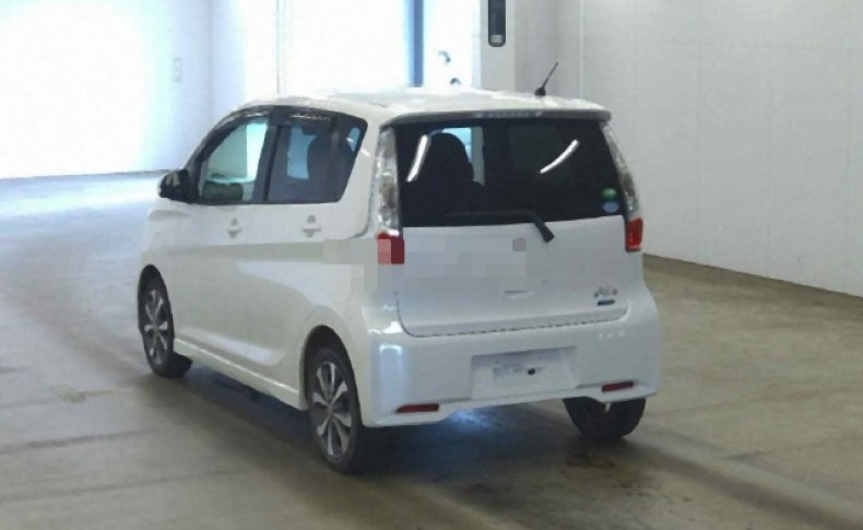 NISSAN DAYZ HIGHWAY STAR G 2013