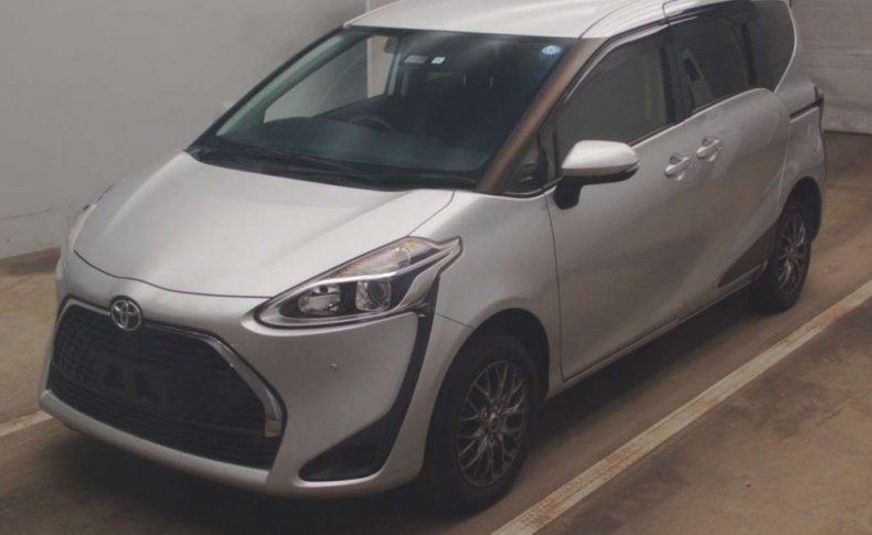 TOYOTA SIENTA X 4 WD 2020