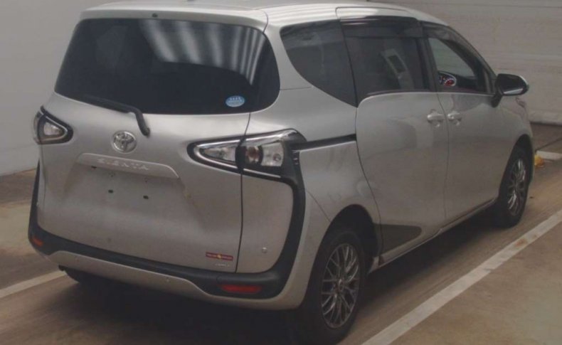 TOYOTA SIENTA X 4 WD 2020