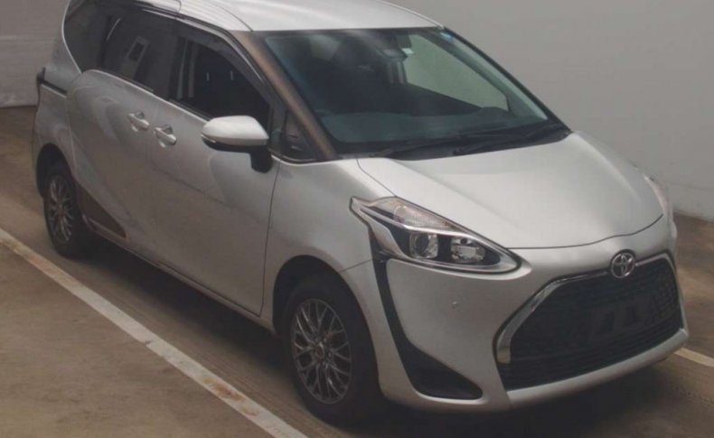 TOYOTA SIENTA X 4 WD 2020