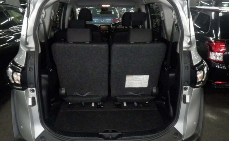 TOYOTA SIENTA X 4 WD 2020