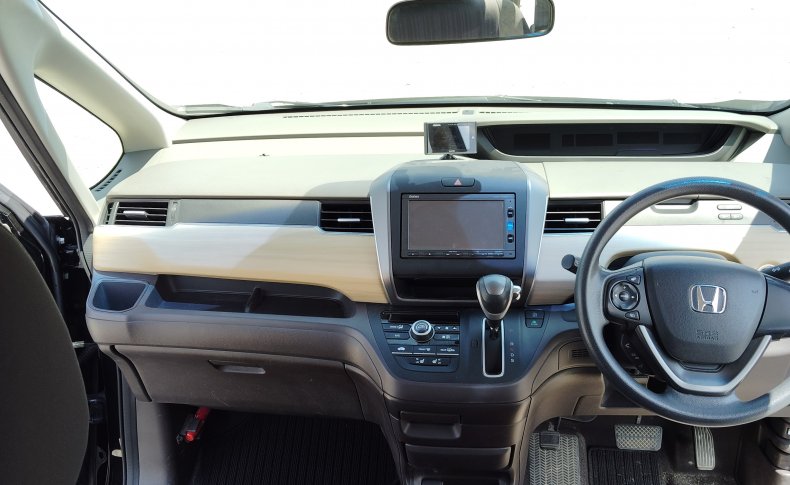 HONDA FREED G 4WD 2017