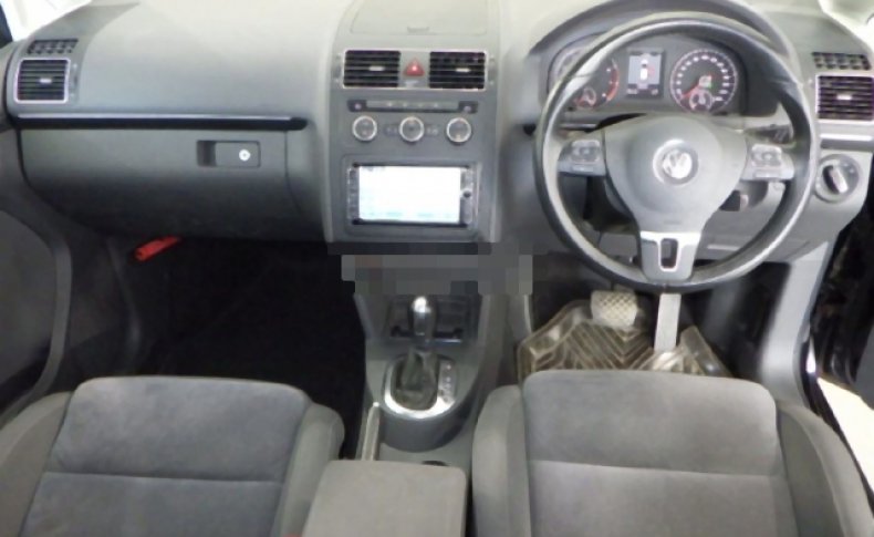 VOLKSWAGEN GOLF TOURAN TSI HIGH LINE 2013