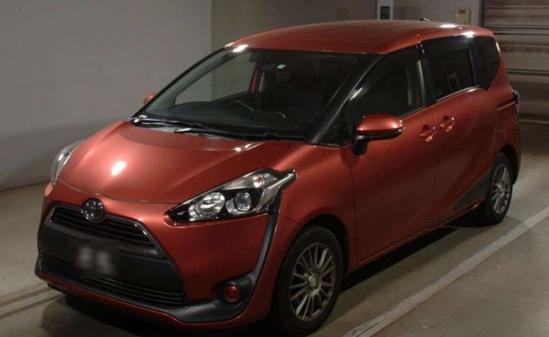 TOYOTA SIENTA G 2015