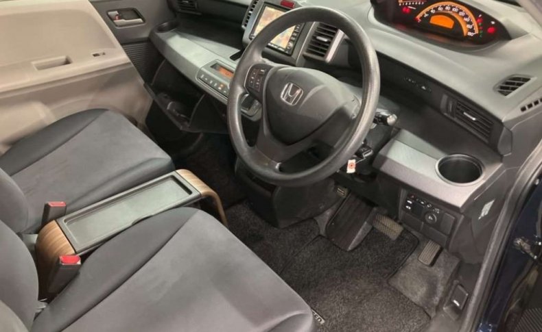 HONDA FREED G Just Selection 2009