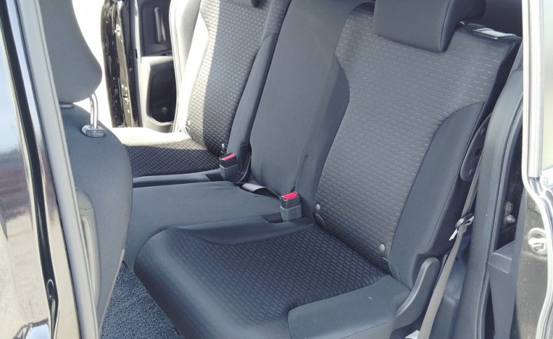 HONDA FREED SPIKE 4WD G Aero 2010