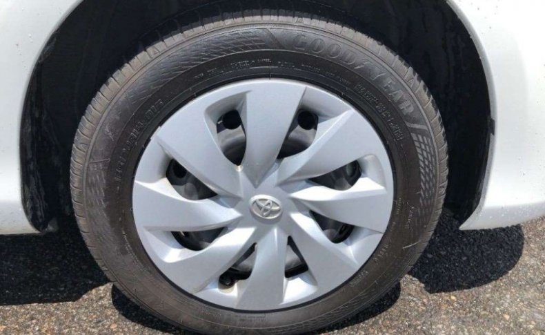 TOYOTA VITZ F 2019