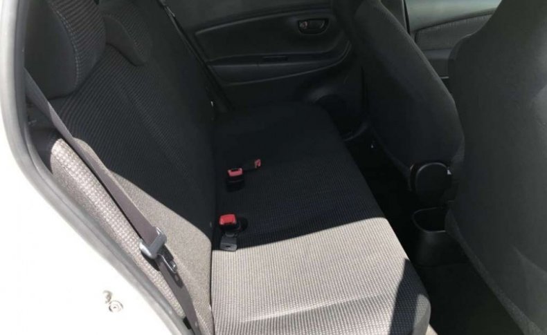 TOYOTA VITZ F 2019