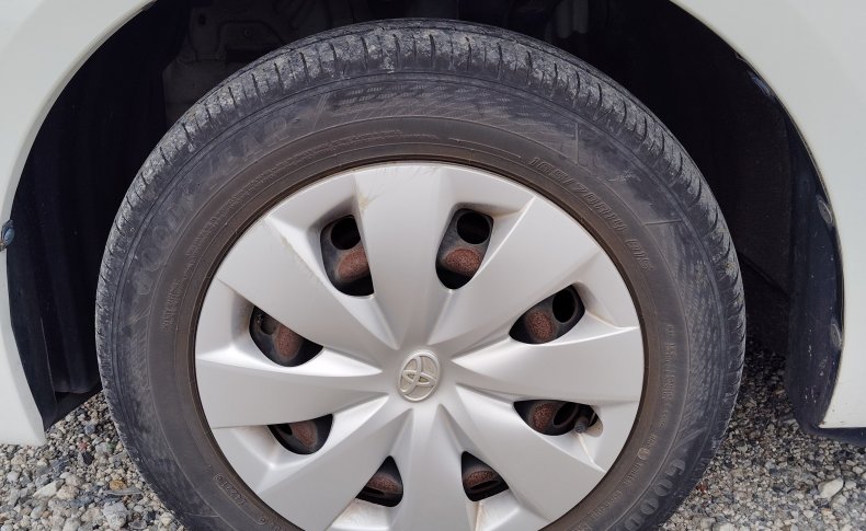 TOYOTA SPADE Х 2013