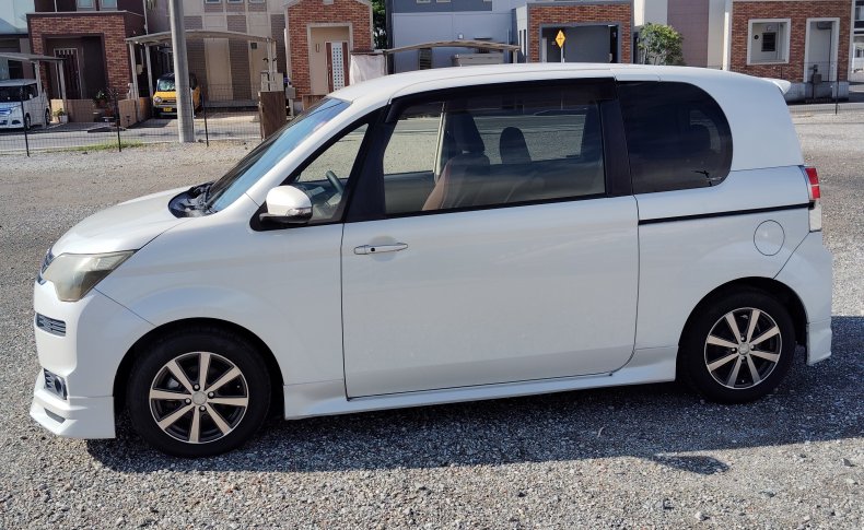 TOYOTA SPADE G 2013