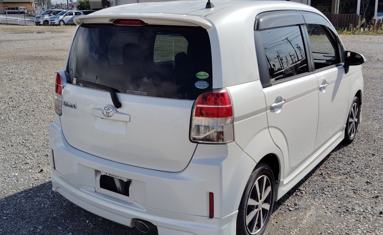 TOYOTA SPADE G 2013