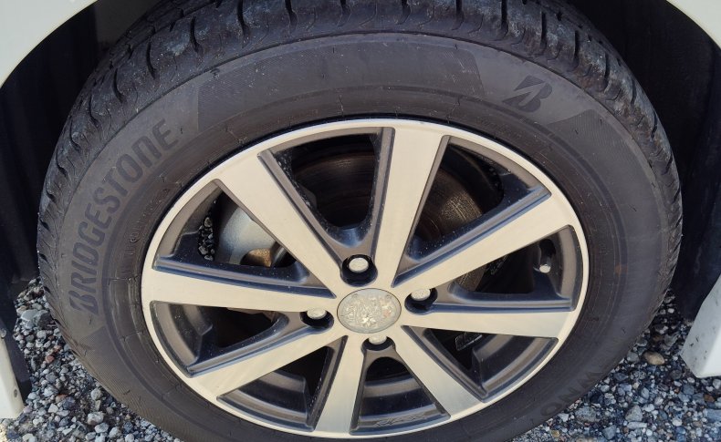 TOYOTA SPADE G 2013