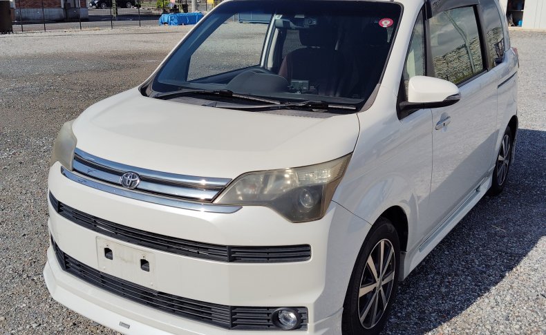 TOYOTA SPADE G 2013