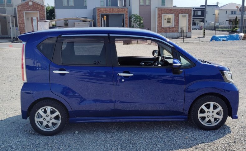 DAIHATSU MOVE CUSTOM X SPECIAL 2016