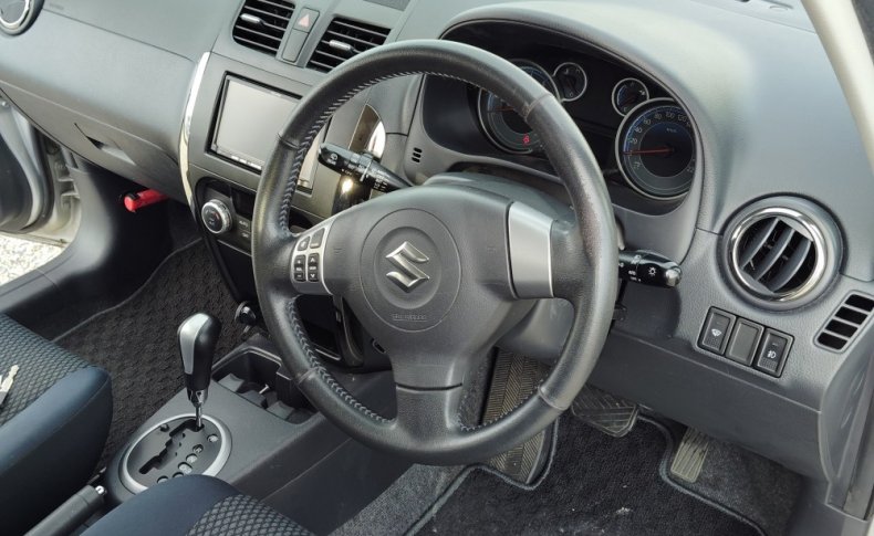 SUZUKI SX-4 1.5XG AWD 4WD 2012