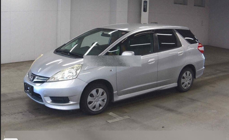HONDA FIT SHUTTLE 15X 2012
