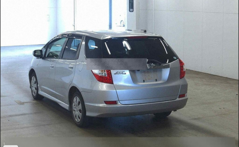 HONDA FIT SHUTTLE 15X 2012