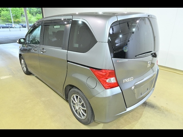 HONDA FREED G L Package 8seats 2009