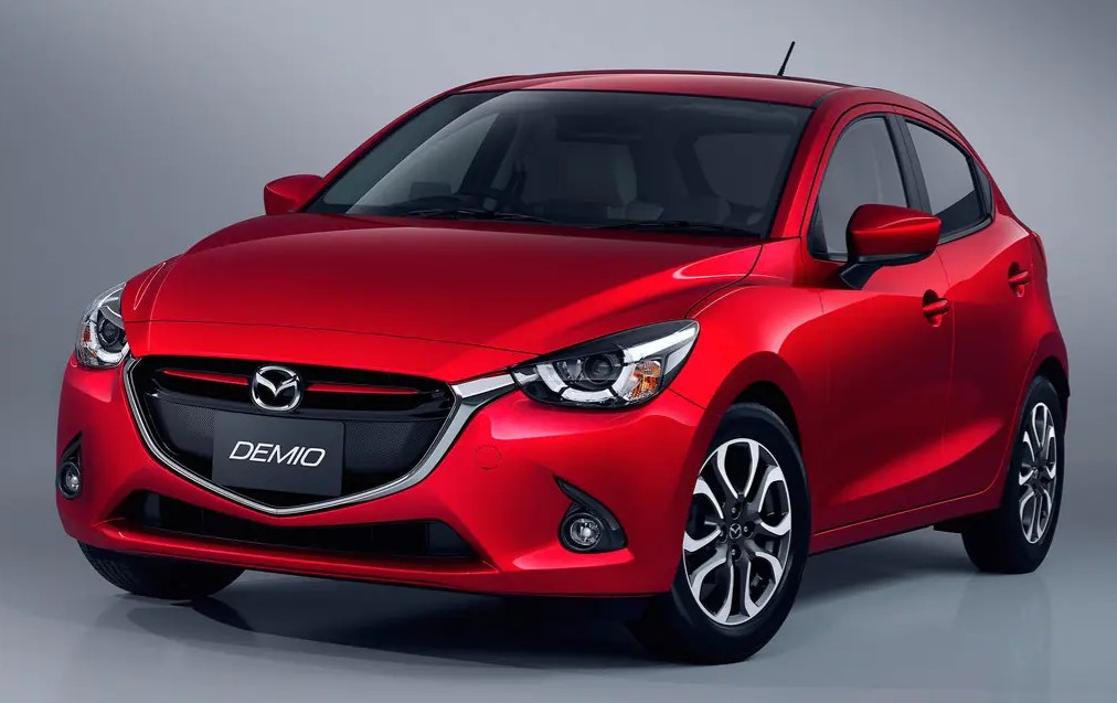 Фото Mazda Demio
