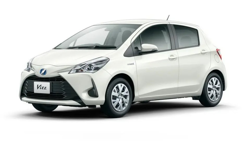 Фото Toyota Vitz