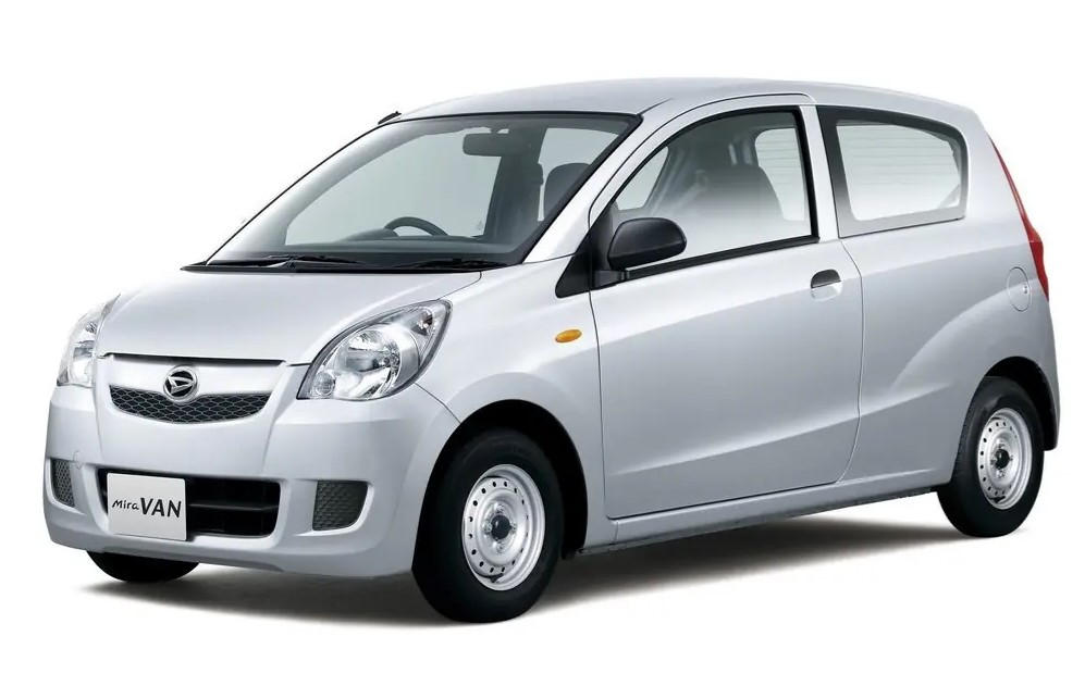 Фото Daihatsu MIRA