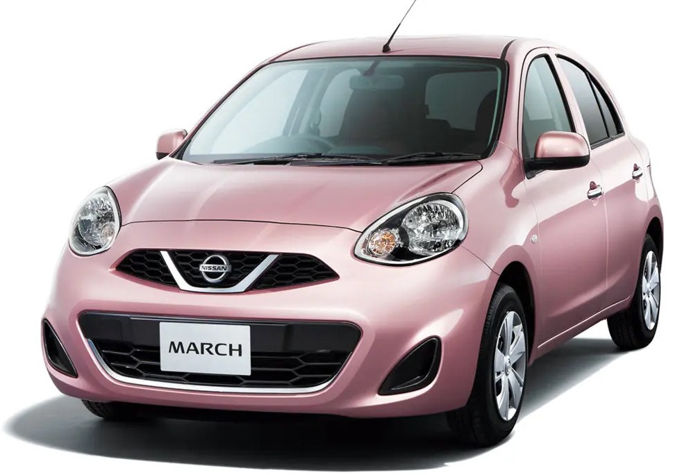 Фото Nissan March
