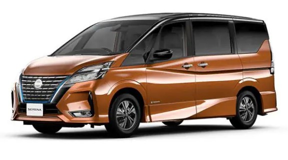 Фото Nissan Serena