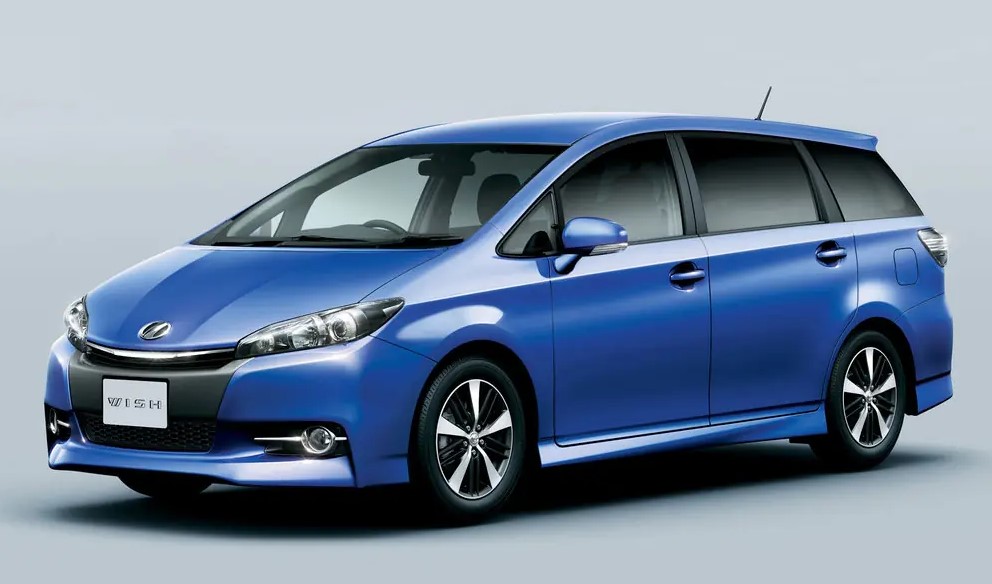 Фото Toyota Wish