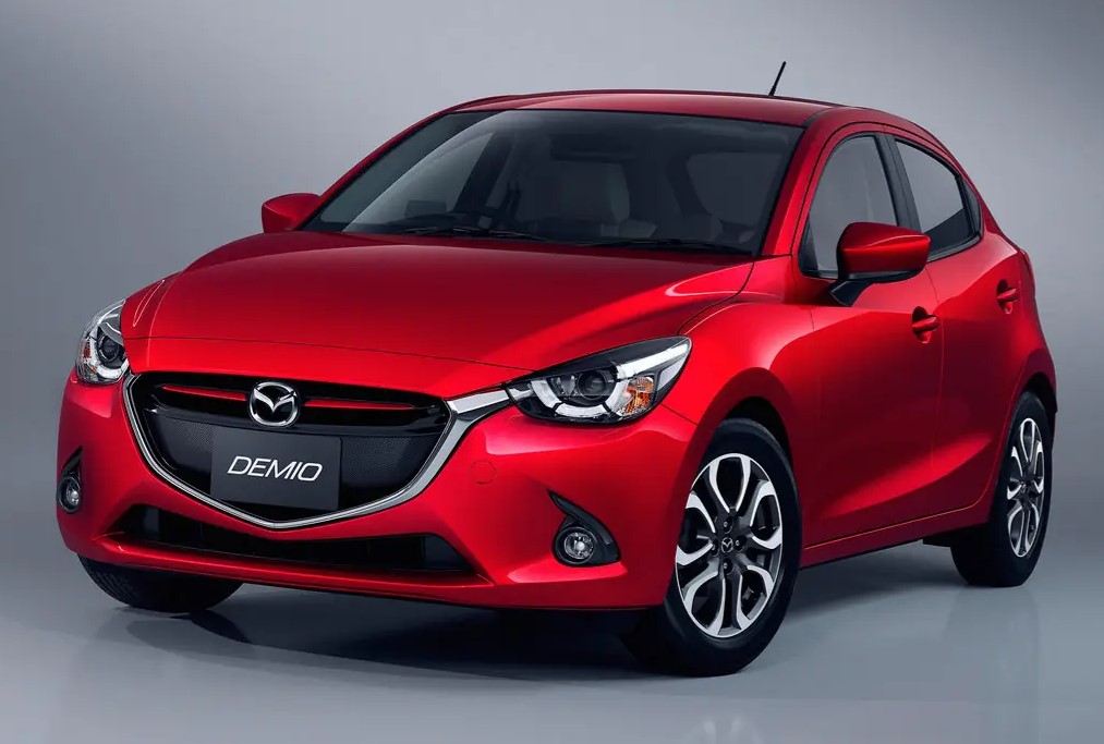Фото Mazda Demio