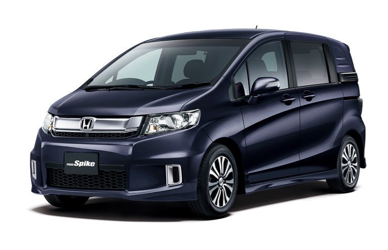 Фото Honda FREED SPIKE