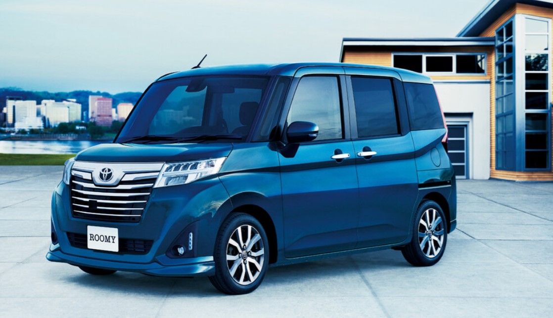 Фото Toyota ROOMY 2012